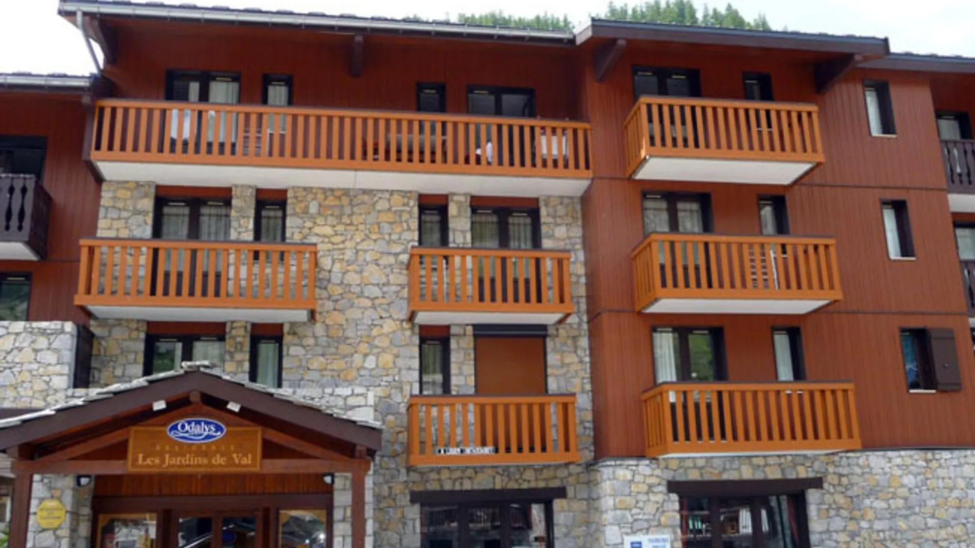 Apartment Studio Cabine Renove, 4 Pers, Proche Centre Et Pistes, Parking, Wifi - Fr-1-411-690 Val-d'Isere