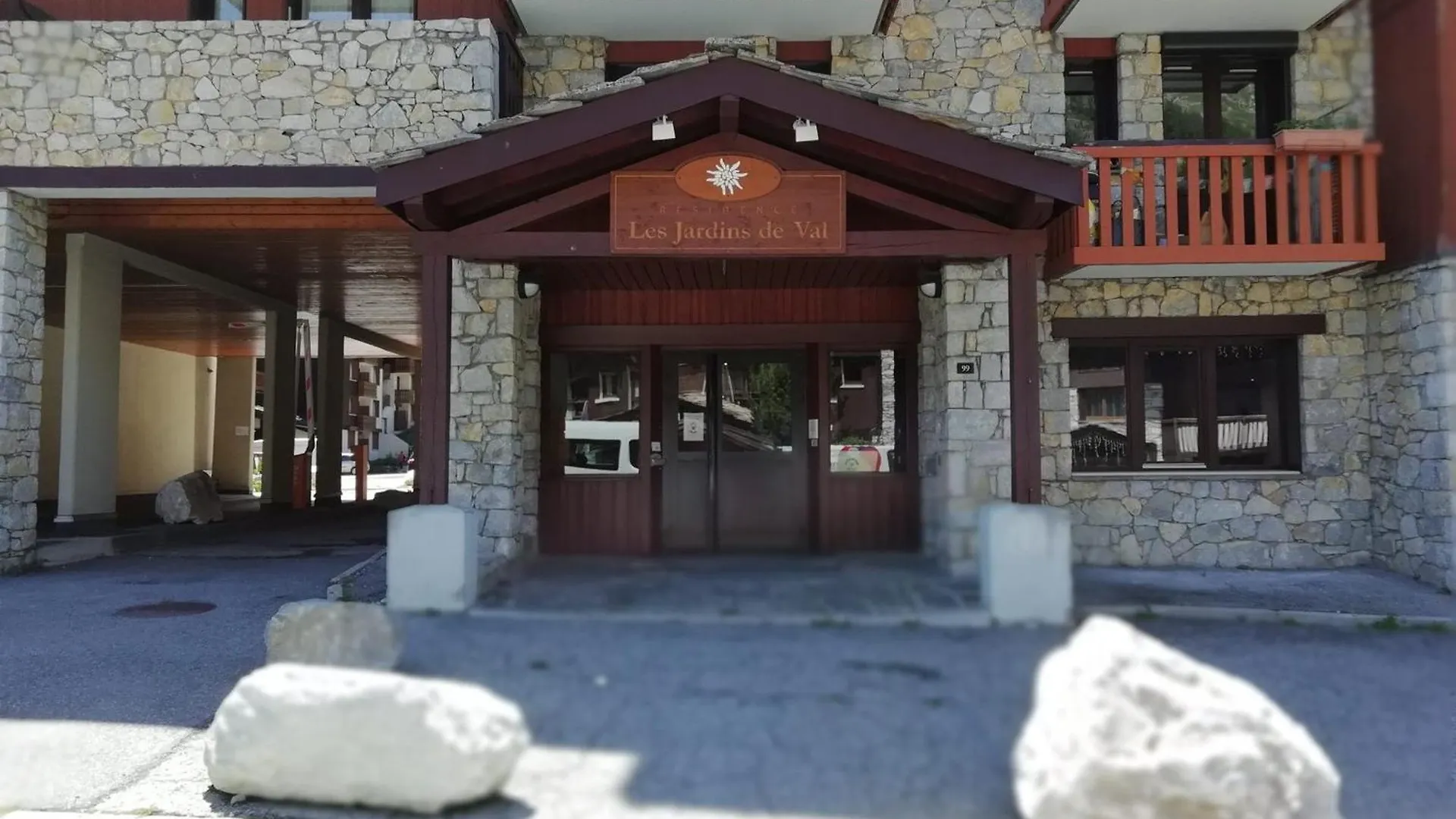 Studio Cabine Renove, 4 Pers, Proche Centre Et Pistes, Parking, Wifi - Fr-1-411-690 Val-d'Isere France