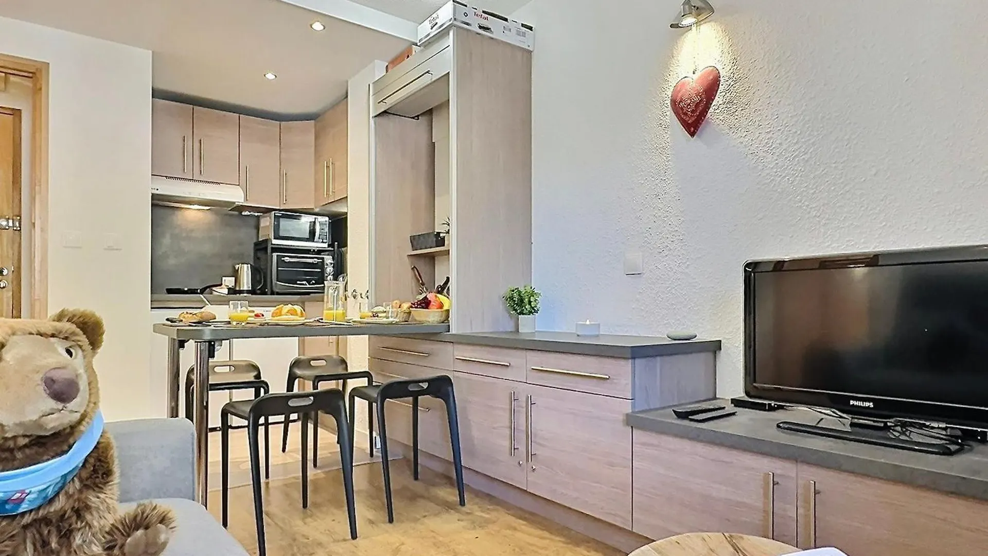 Studio Cabine Renove, 4 Pers, Proche Centre Et Pistes, Parking, Wifi - Fr-1-411-690 Val-d'Isere France